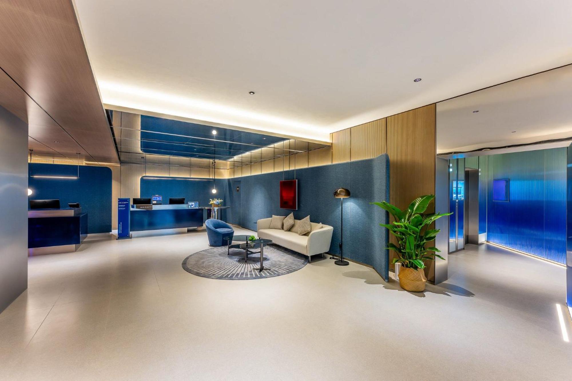 Holiday Inn Express Shanghai Jing'An Temple By Ihg Exteriör bild
