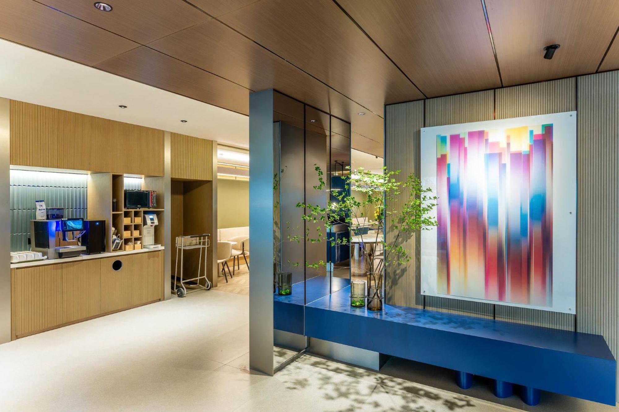 Holiday Inn Express Shanghai Jing'An Temple By Ihg Exteriör bild