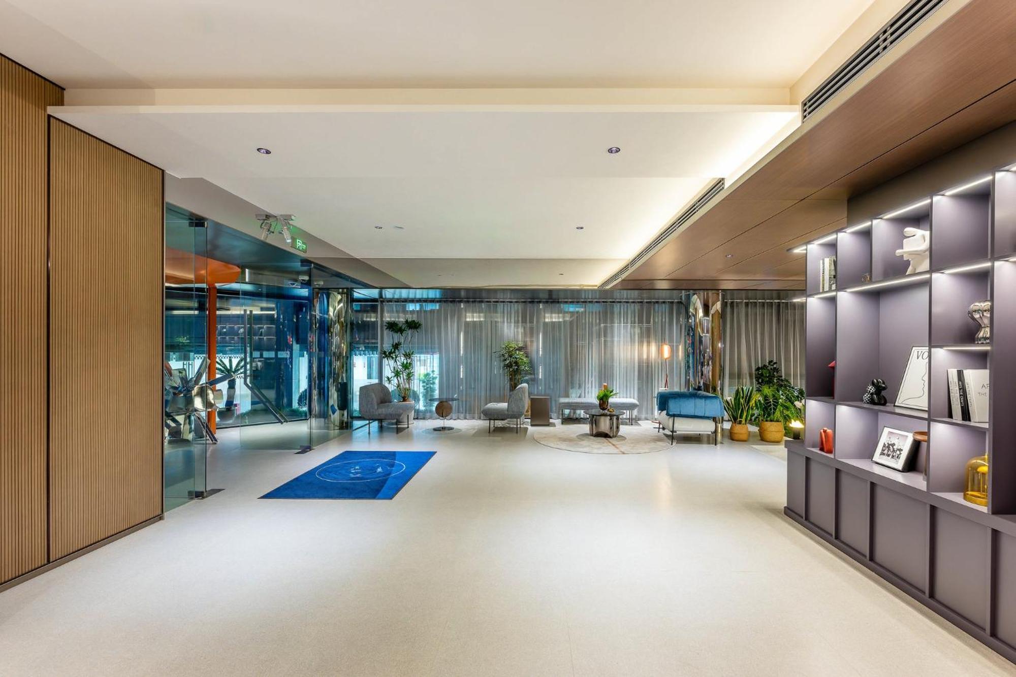Holiday Inn Express Shanghai Jing'An Temple By Ihg Exteriör bild
